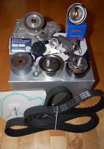 Rozrząd pompa wody Audi A4 2.5 TDI V6 AYM BFC BCZ BDG BAU BDH AKE 55703771